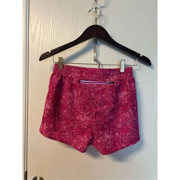 Ascis Shorts - Picture 2 of 5